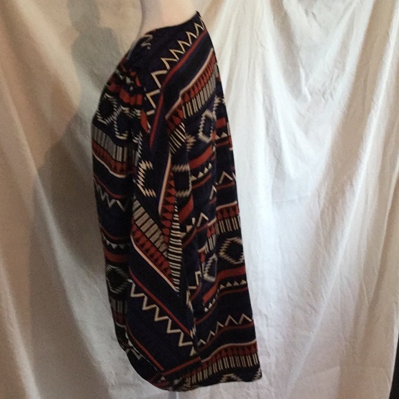 Gorgeous Southwestern Print Jacket. - Picture 4 of 9